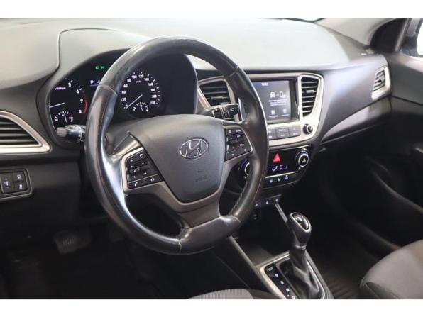Hyundai Solaris II с пробегом 2019 года, цена 1 319 000 рублей, 147536 км, седан, Автокод Объявления