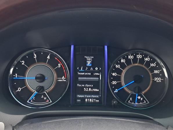 Toyota Fortuner II с пробегом 2018 года, цена 3 790 000 рублей, 80329 км, внедорожник, Автокод Объявления