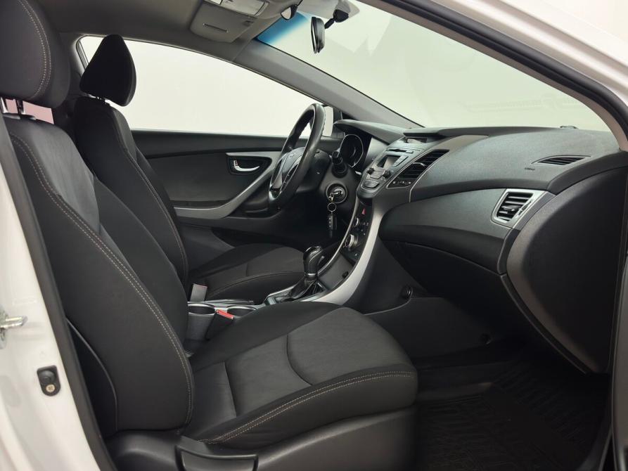 Hyundai Elantra V (MD) Рестайлинг Москва  - изображение 11