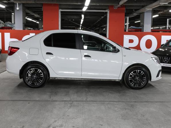 Renault Logan II Рестайлинг с пробегом 2019 года, цена 997 000 рублей, 102492 км, седан, Автокод Объявления