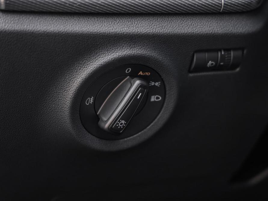 Volkswagen Polo VI Санкт-Петербург  - изображение 18