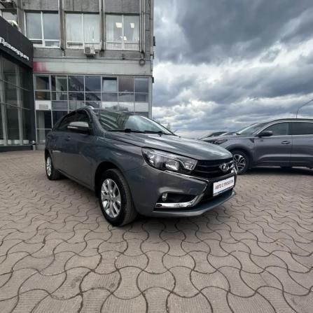 Lada (ВАЗ) Vesta I с пробегом 2018 года, цена 990 000 рублей, 110300 км, универсал, Автокод Объявления
