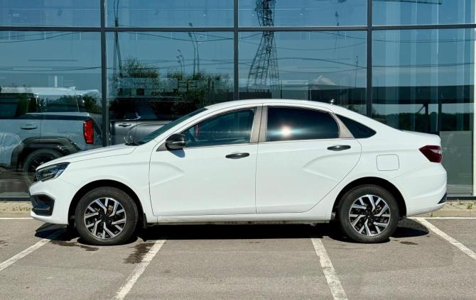 Lada (ВАЗ) Vesta I Рестайлинг (NG) с пробегом 2024 года, цена 1 200 000 рублей, 57843 км, седан, Автокод Объявления
