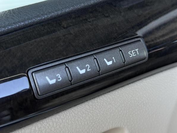 Lexus LX III Рестайлинг с пробегом 2014 года, цена 4 699 000 рублей, 140006 км, внедорожник, Автокод Объявления