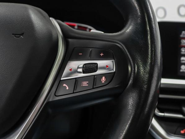BMW 3 серии VII (G2x) с пробегом 2021 года, цена 3 999 000 рублей, 77015 км, седан, Автокод Объявления
