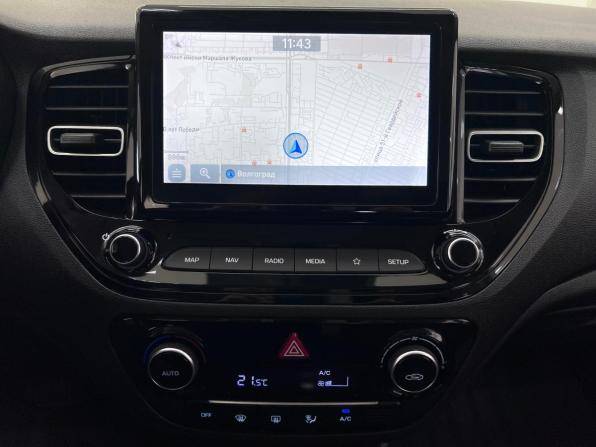 Hyundai Solaris II Рестайлинг с пробегом 2021 года, цена 1 650 000 рублей, 94222 км, седан, Автокод Объявления