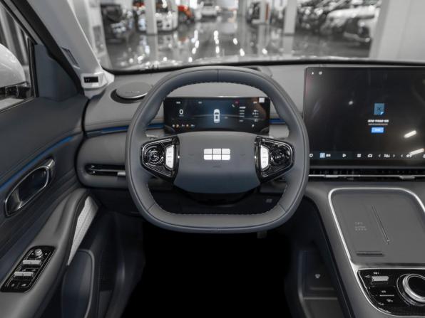 Geely Galaxy Starship 7 с пробегом 2026 года, цена 4 000 000 рублей, 11 км, внедорожник, Автокод Объявления