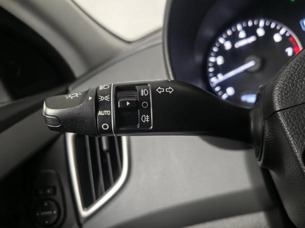 Hyundai Creta I Рестайлинг с пробегом 2021 года, цена 2 222 000 рублей, 60702 км, внедорожник, Автокод Объявления
