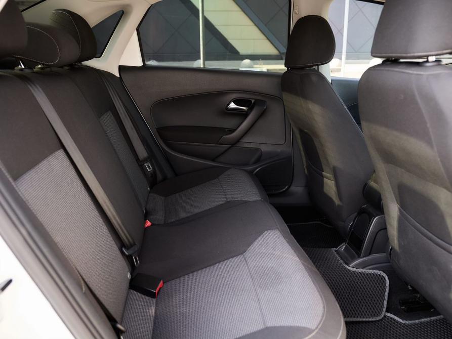 Volkswagen Polo V Рестайлинг Казань  - изображение 8