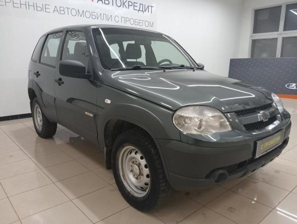 Chevrolet Niva I Рестайлинг с пробегом 2017 года, цена 500 000 рублей, 151000 км, внедорожник, Автокод Объявления