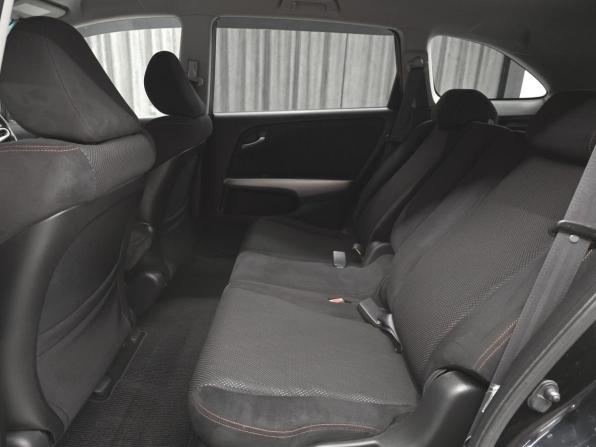 Honda Stream II Рестайлинг с пробегом 2009 года, цена 1 050 000 рублей, 125000 км, минивэн, Автокод Объявления