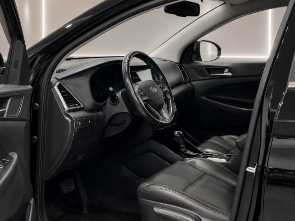 Hyundai Tucson III с пробегом 2018 года, цена 2 199 000 рублей, 120550 км, внедорожник, Автокод Объявления