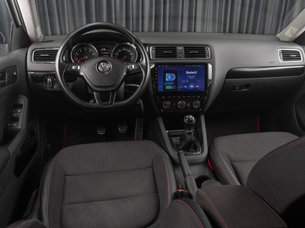 Volkswagen Jetta VI Рестайлинг с пробегом 2017 года, цена 1 349 000 рублей, 136532 км, седан, Автокод Объявления