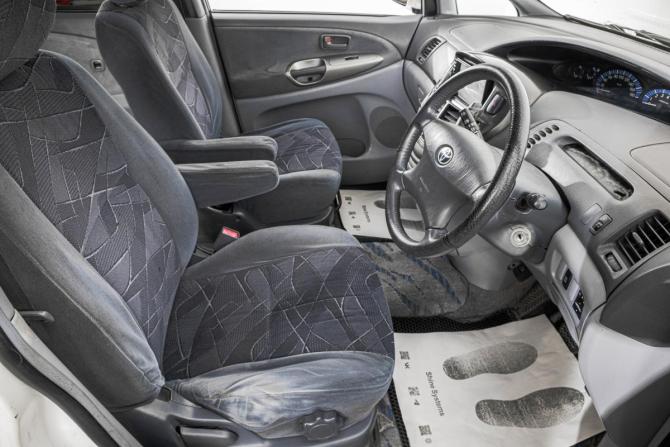 Toyota Estima II с пробегом 2001 года, цена 659 000 рублей, 318000 км, минивэн, Автокод Объявления