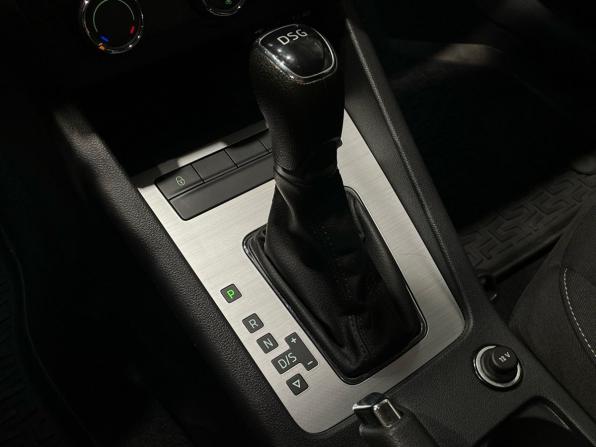 Skoda Octavia III (A7) Рестайлинг с пробегом 2017 года, цена 1 833 000 рублей, 90915 км, лифтбек, Автокод Объявления
