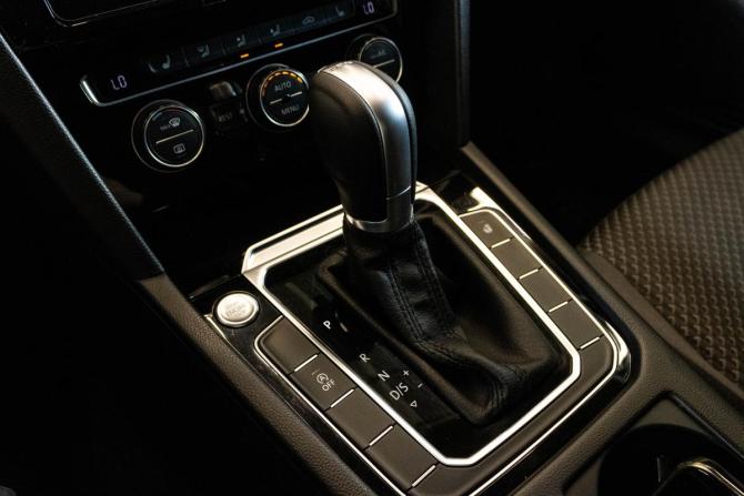 Volkswagen Passat B8 с пробегом 2017 года, цена 1 479 000 рублей, 168014 км, седан, Автокод Объявления