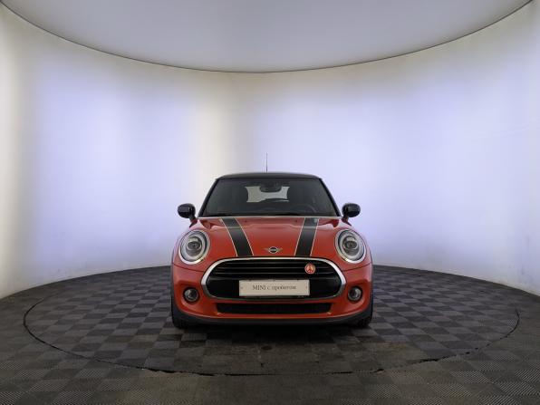 Mini Hatch III (F55/F56) Рестайлинг с пробегом 2020 года, цена 2 255 000 рублей, 73599 км, хэтчбек, Автокод Объявления