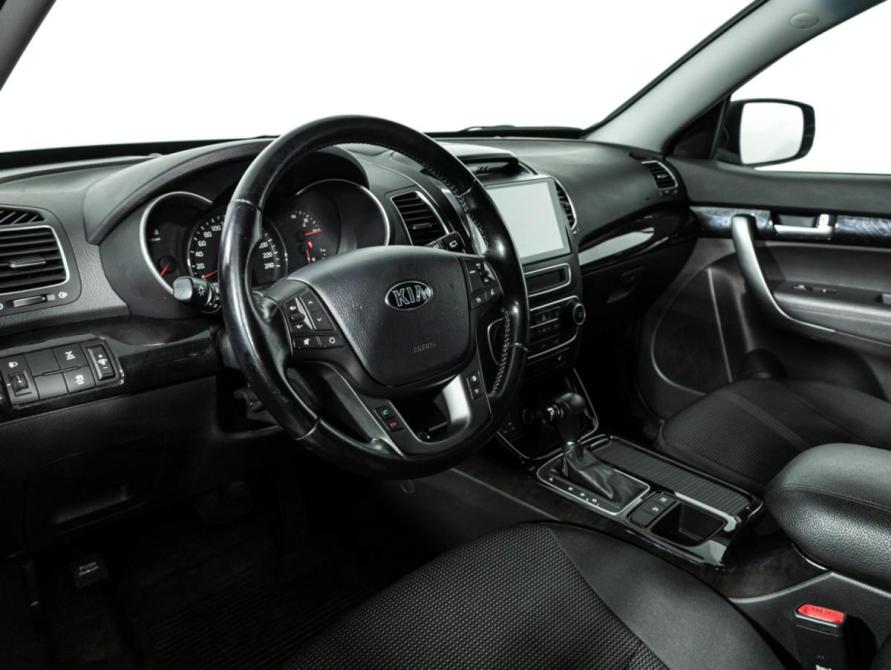 Kia Sorento II Рестайлинг Санкт-Петербург  - изображение 12