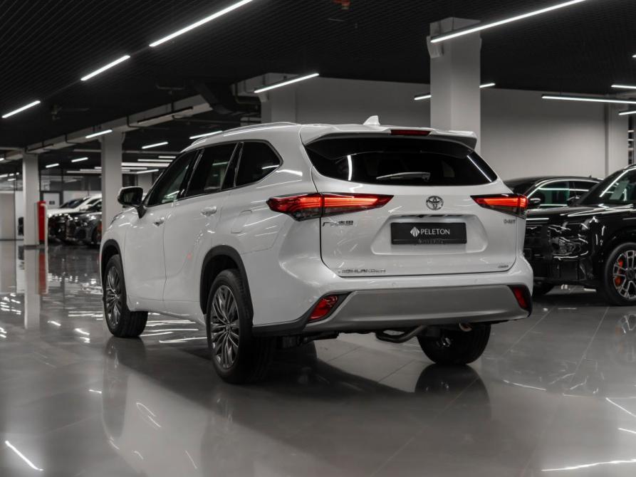 Toyota Highlander IV (XU70) Москва  - изображение 4