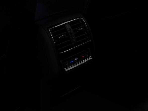 Volkswagen Arteon R с пробегом 2021 года, цена 6 199 977 рублей, 35074 км, универсал, Автокод Объявления