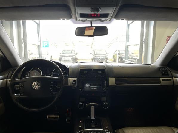 Volkswagen Touareg I Рестайлинг с пробегом 2008 года, цена 1 130 000 рублей, 225000 км, внедорожник, Автокод Объявления