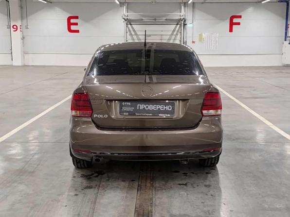 Volkswagen Polo V Рестайлинг с пробегом 2016 года, цена 815 000 рублей, 210408 км, седан, Автокод Объявления