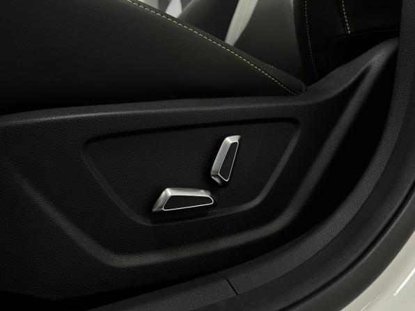 Geely Coolray I Рестайлинг с пробегом 2023 года, цена 2 290 000 рублей, 100 км, внедорожник, Автокод Объявления