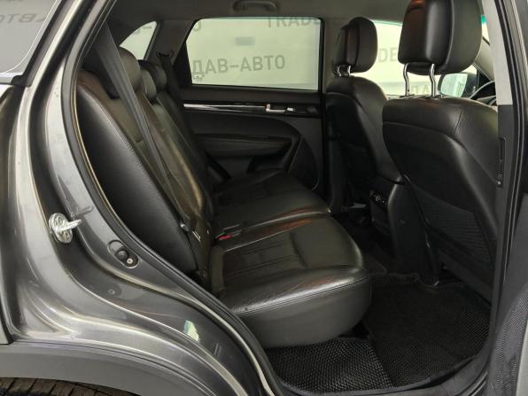 Kia Sorento II Рестайлинг с пробегом 2013 года, цена 1 399 000 рублей, 242000 км, внедорожник, Автокод Объявления