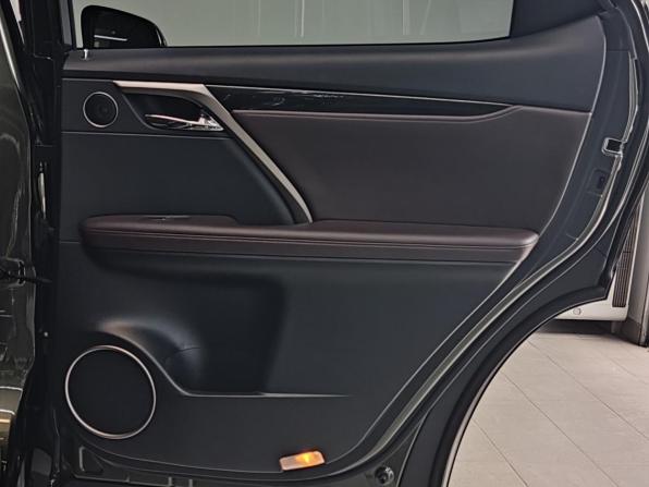 Lexus RX IV Рестайлинг с пробегом 2022 года, цена 6 195 000 рублей, 54275 км, внедорожник, Автокод Объявления