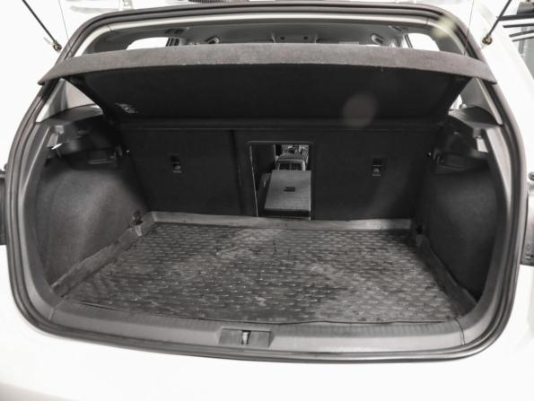 Volkswagen Golf VII с пробегом 2013 года, цена 1 269 000 рублей, 132000 км, хэтчбек, Автокод Объявления