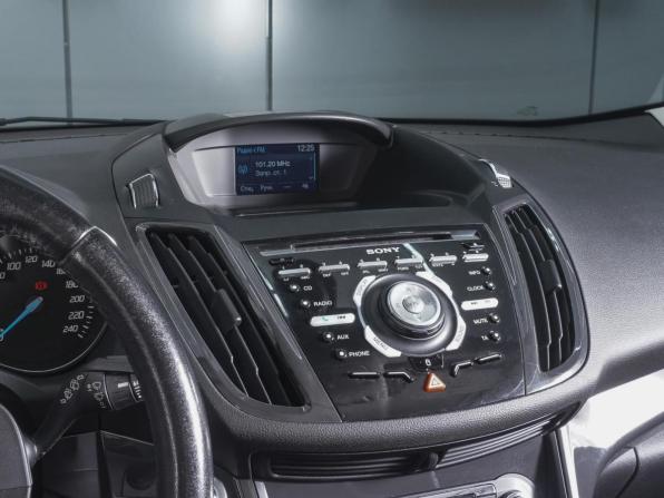 Ford Kuga II с пробегом 2015 года, цена 1 570 000 рублей, 72936 км, внедорожник, Автокод Объявления