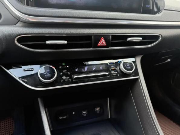 Hyundai Sonata VIII (DN8) с пробегом 2019 года, цена 1 889 000 рублей, 176503 км, седан, Автокод Объявления