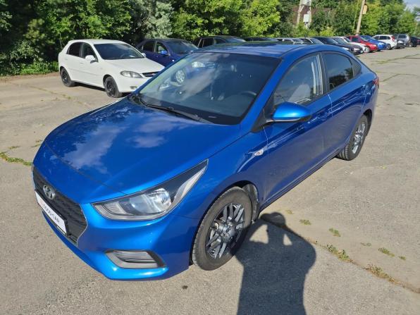 Hyundai Solaris II с пробегом 2018 года, цена 1 300 000 рублей, 125165 км, седан, Автокод Объявления