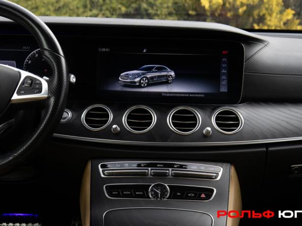 Mercedes-Benz E-Класс V (W213 S213 C238) с пробегом 2017 года, цена 2 538 000 рублей, 108671 км, седан, Автокод Объявления