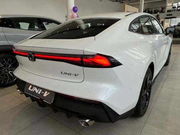 Новый Changan UNI-V I 2024 года, цена 3 020 000 рублей, лифтбек, Автокод Объявления