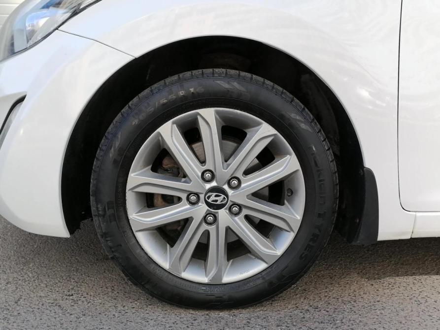 Hyundai Elantra V (MD) Рестайлинг Санкт-Петербург  - изображение 17