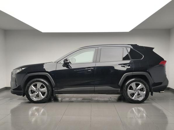 Toyota RAV4 V (XA50) с пробегом 2020 года, цена 3 296 000 рублей, 116554 км, внедорожник, Автокод Объявления