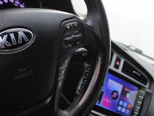 Kia Ceed II с пробегом 2013 года, цена 1 059 000 рублей, 162681 км, хэтчбек, Автокод Объявления