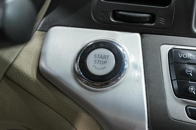 Nissan Murano II (Z51) Рестайлинг с пробегом 2013 года, цена 1 469 000 рублей, 162000 км, внедорожник, Автокод Объявления