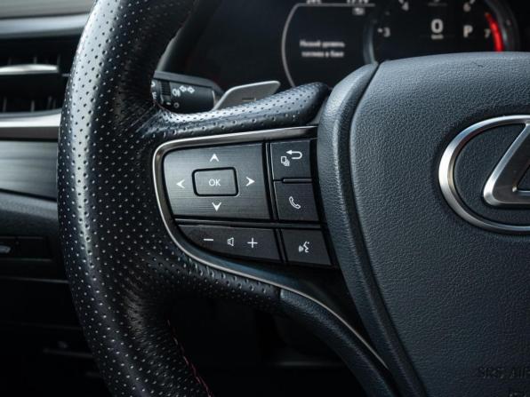 Lexus ES VII с пробегом 2020 года, цена 4 540 000 рублей, 77072 км, седан, Автокод Объявления