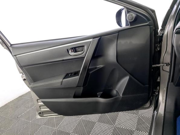 Toyota Corolla XI (E160 E170 E180) с пробегом 2016 года, цена 1 360 000 рублей, 173494 км, седан, Автокод Объявления