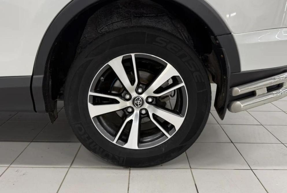 Toyota RAV4 IV (XA40) Рестайлинг Астрахань  - изображение 11