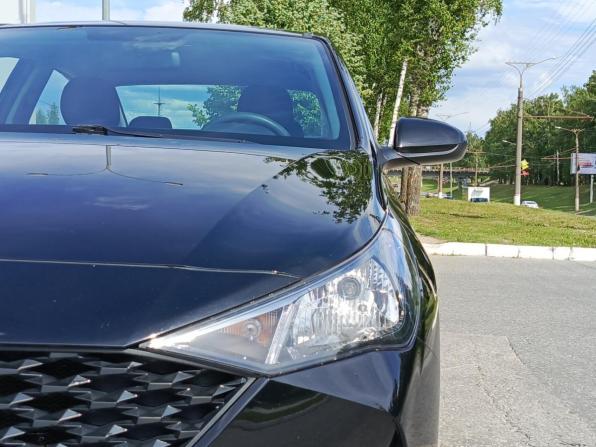 Hyundai Solaris II Рестайлинг с пробегом 2022 года, цена 1 747 000 рублей, 62679 км, седан, Автокод Объявления