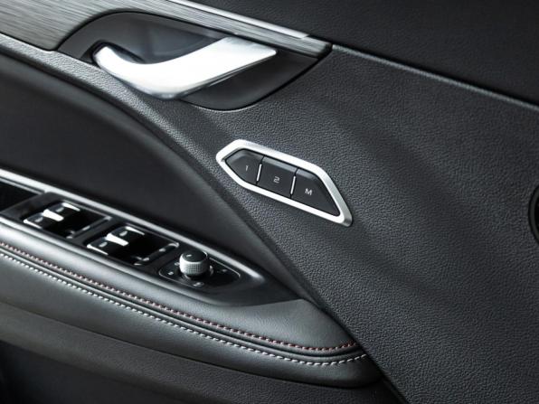 Geely Tugella I Рестайлинг с пробегом 2023 года, цена 2 929 700 рублей, 26146 км, внедорожник, Автокод Объявления