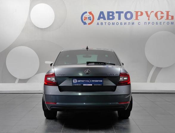 Skoda Octavia III (A7) Рестайлинг с пробегом 2018 года, цена 1 695 000 рублей, 113971 км, лифтбек, Автокод Объявления
