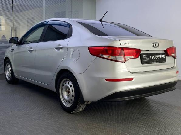 Kia Rio III с пробегом 2015 года, цена 815 000 рублей, 124000 км, седан, Автокод Объявления
