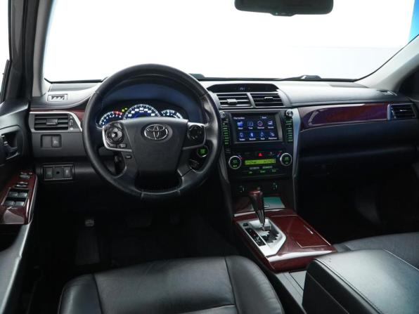 Toyota Camry VII (XV50) с пробегом 2013 года, цена 1 599 046 рублей, 192293 км, седан, Автокод Объявления