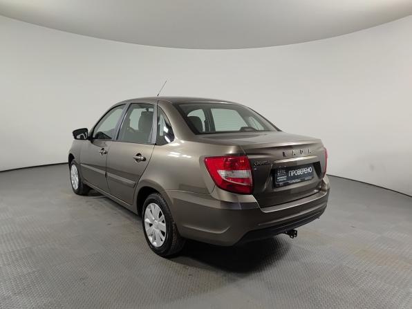Lada (ВАЗ) Granta I Рестайлинг с пробегом 2022 года, цена 700 000 рублей, 43050 км, седан, Автокод Объявления