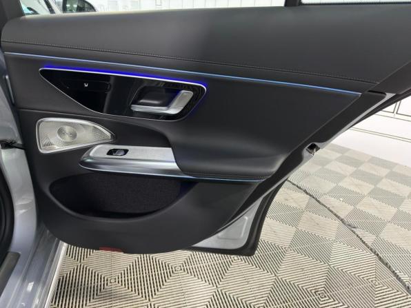 Новый Mercedes-Benz E-Класс VI (W214 S214) 2025 года, цена 10 300 000 рублей, седан, Автокод Объявления