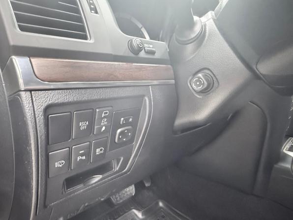Toyota Land Cruiser 200 Series Рестайлинг 2 с пробегом 2019 года, цена 8 500 000 рублей, 86241 км, внедорожник, Автокод Объявления